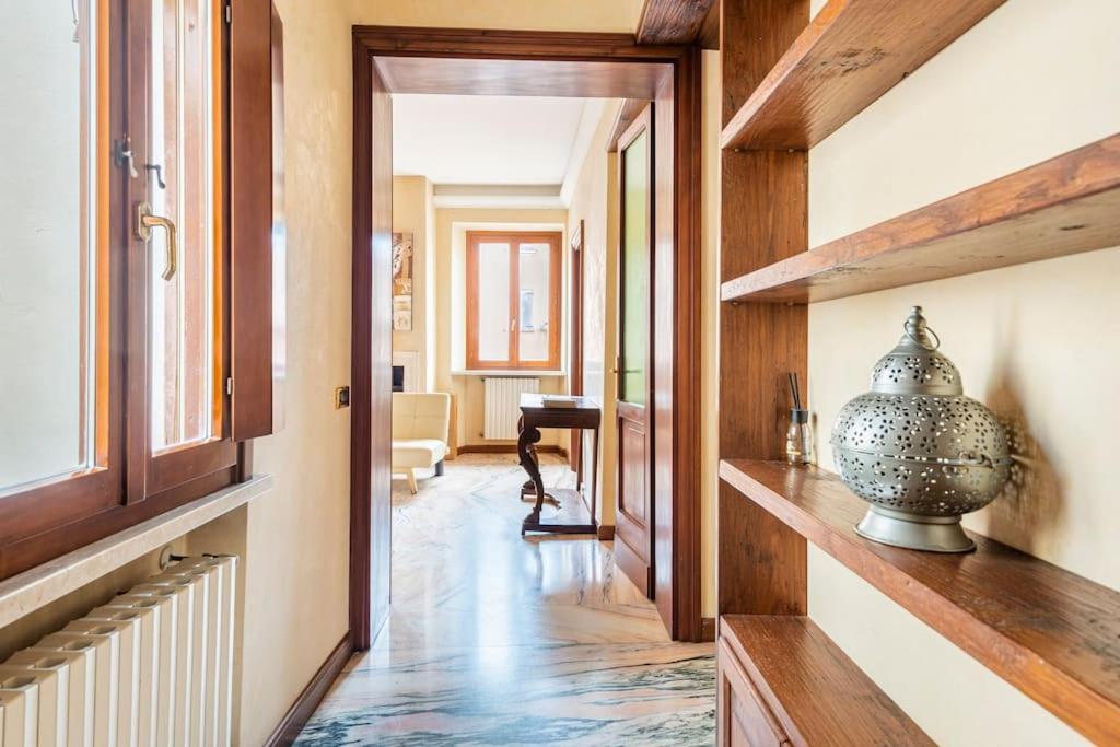 Apartment Under The Basilica Of Sant'Andrea Mantua Dış mekan fotoğraf