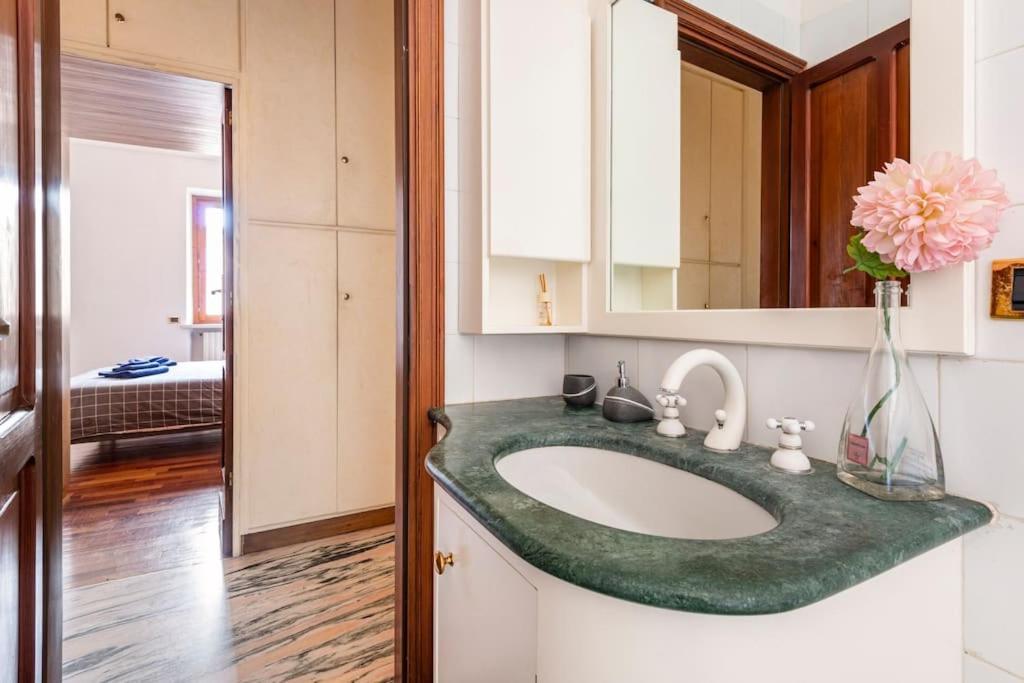 Apartment Under The Basilica Of Sant'Andrea Mantua Dış mekan fotoğraf
