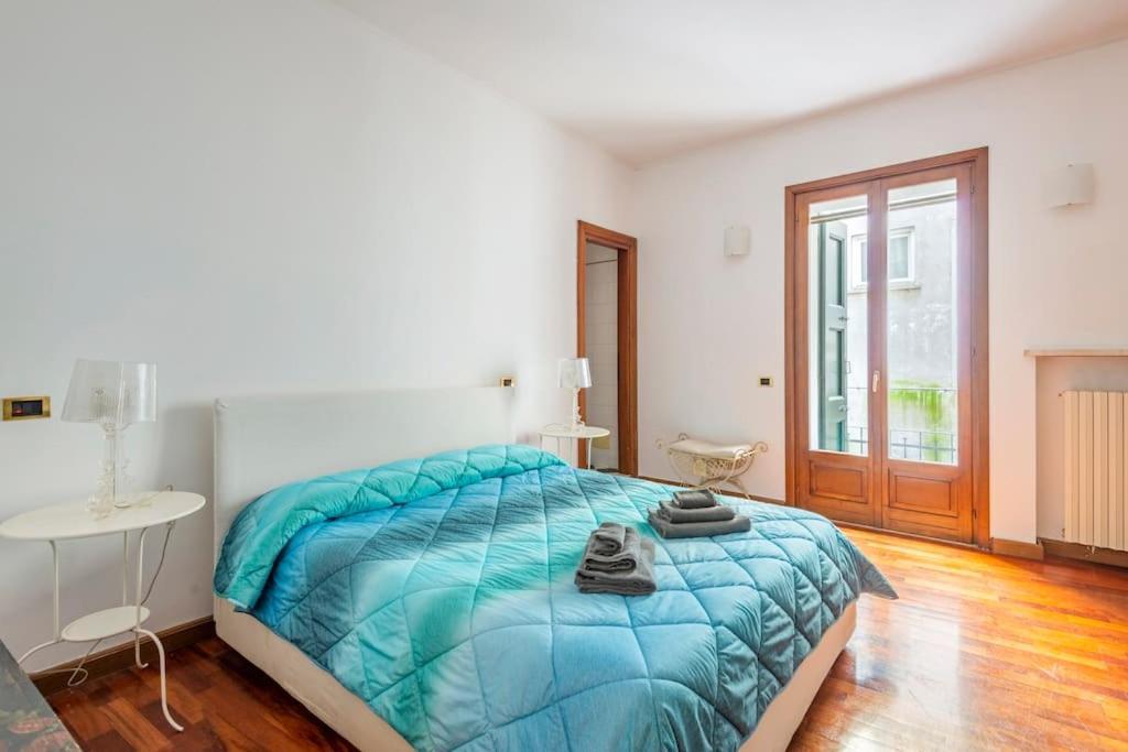 Apartment Under The Basilica Of Sant'Andrea Mantua Dış mekan fotoğraf